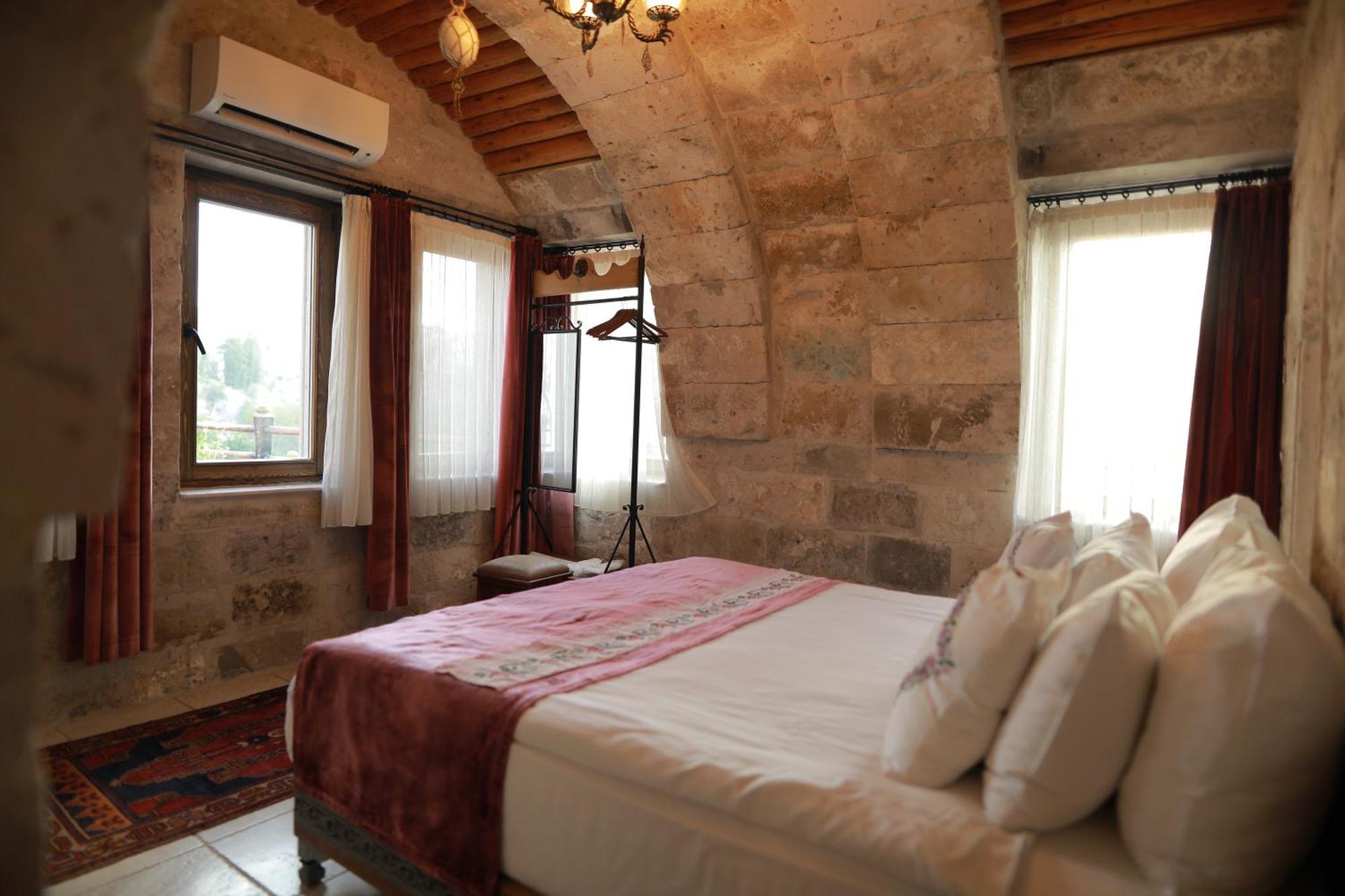 Sah Saray Cave Suites Halal Hotel Гьореме Екстер'єр фото